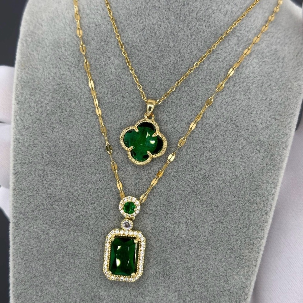 18K gold plated Stainless steel Elegant Gold and Green Pendant Necklace Set